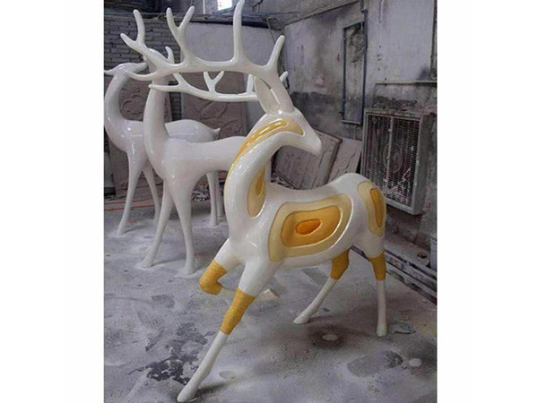 玻璃鋼雕塑(sù)模型(xíng)案(àn)例